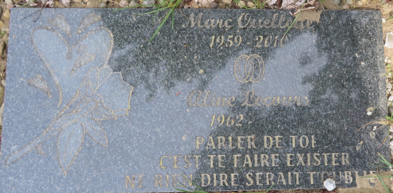 plaques\lot740_2.jpg